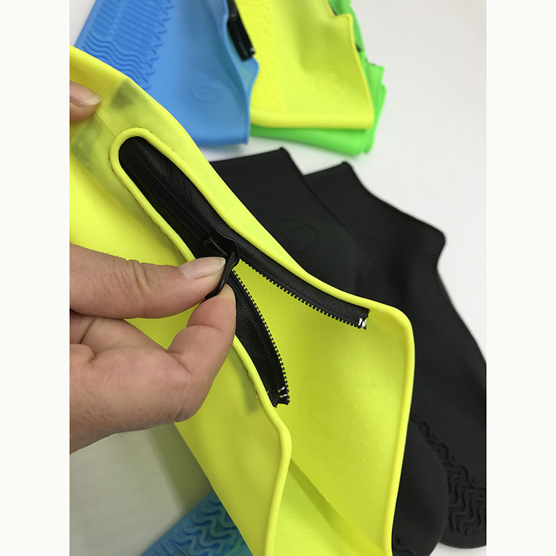 Shoe Covers Waterproof Reusable Foldable Not-Slip Rain Shoe Covers with Zipper,Shoe Protectors Overshoes Rain Galoshes for Kids Men and Women