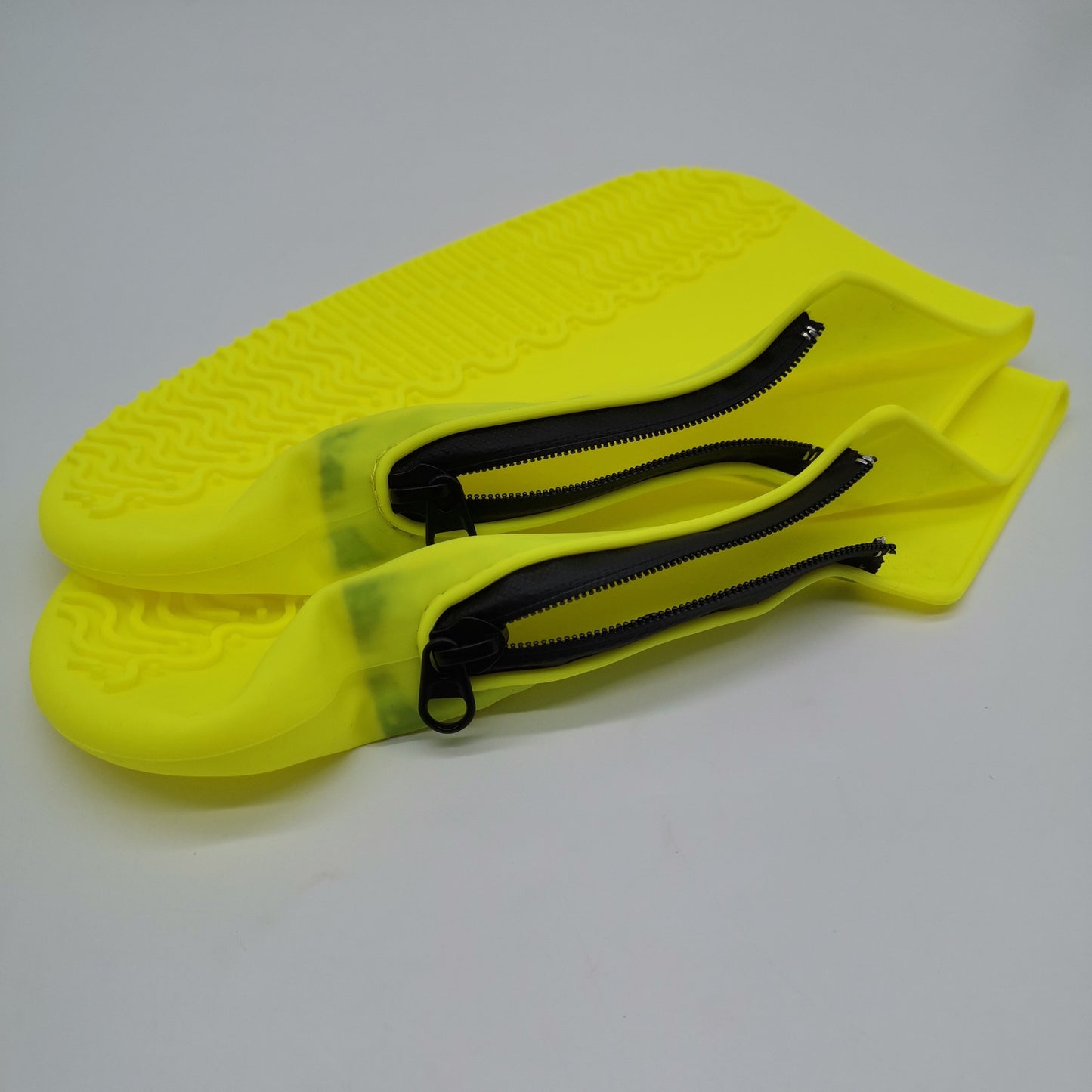 Shoe Covers Waterproof Reusable Foldable Not-Slip Rain Shoe Covers with Zipper,Shoe Protectors Overshoes Rain Galoshes for Kids Men and Women