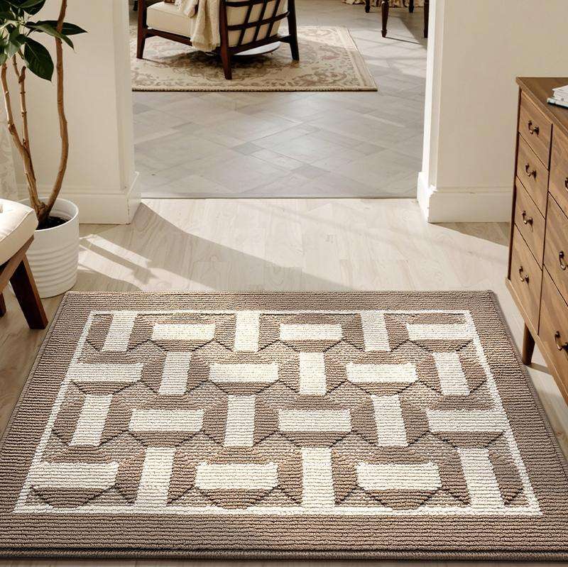 The sand-scraping mat for the entrance hall, the wear-resistant and dirt-resistant foot mat for the door, and the dust remova
