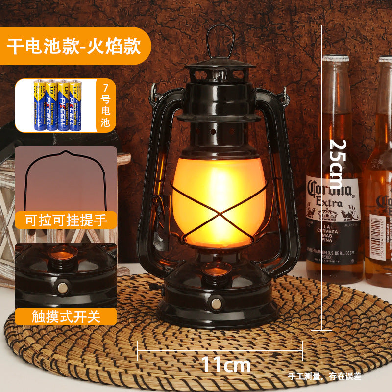 LED lamp decoration desk lamp creative retro horse lamp night lamp restaurant camping lamp ambient lamp bar lamp led灯装饰台灯创意复古马灯小夜灯餐厅露营灯氛围灯酒吧台灯 - 太阳能LED露营灯 - Zhongshan Star Trade - 【干电池】塑料A款黑色+仿真火焰光