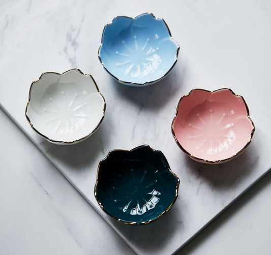 Ceramic sauce plates, seasoning plates, sushi soy sauce dipping sauce, dessert bowls, appetizer plates, kitchen and home dinner plates 陶瓷酱盘、调味盘、寿司酱油蘸酱、甜点碗、开胃菜盘、厨房家居餐盘 - 日式餐具 - Zhongshan Star Trade