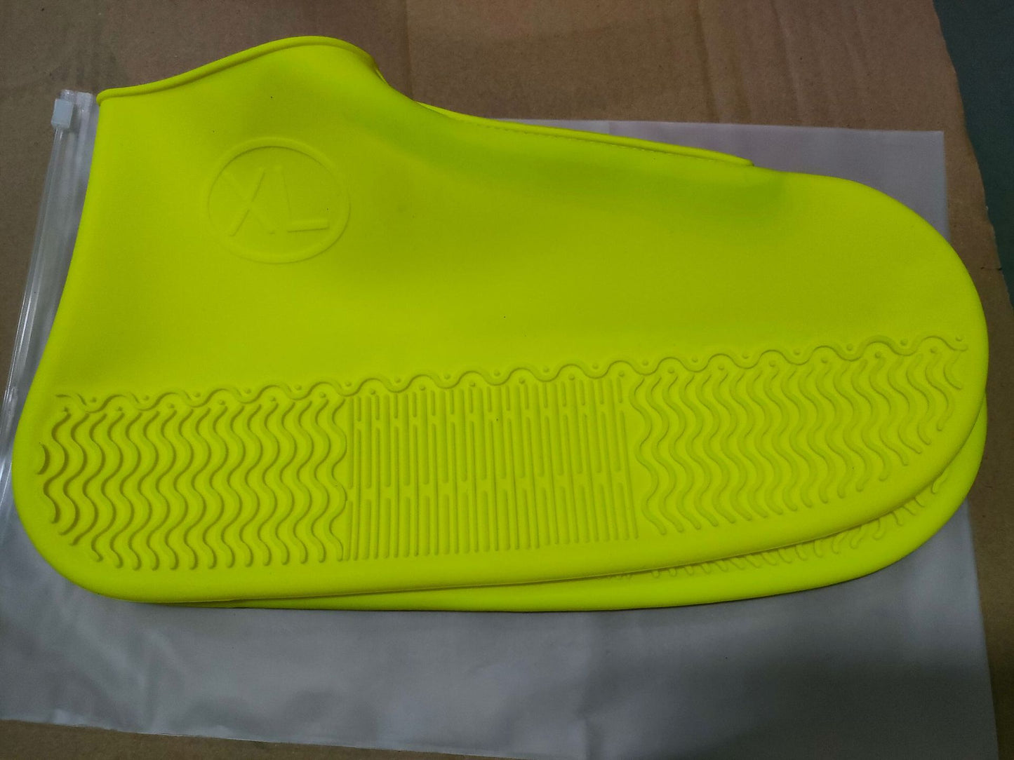 Shoe Covers Waterproof Reusable Foldable Not-Slip Rain Shoe Covers with Zipper,Shoe Protectors Overshoes Rain Galoshes for Kids Men and Women