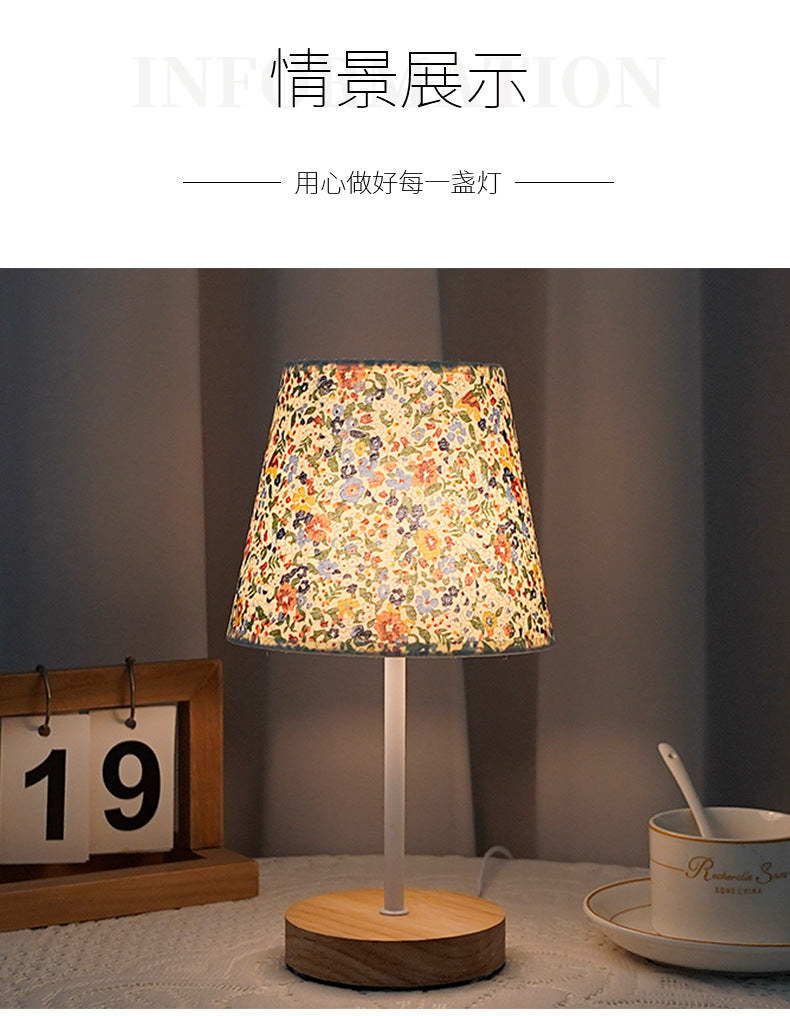 Solid wood fabric usb small table lamp, bedroom bedside lamp, study, residential dormitory led night light, creative ambient light decoration