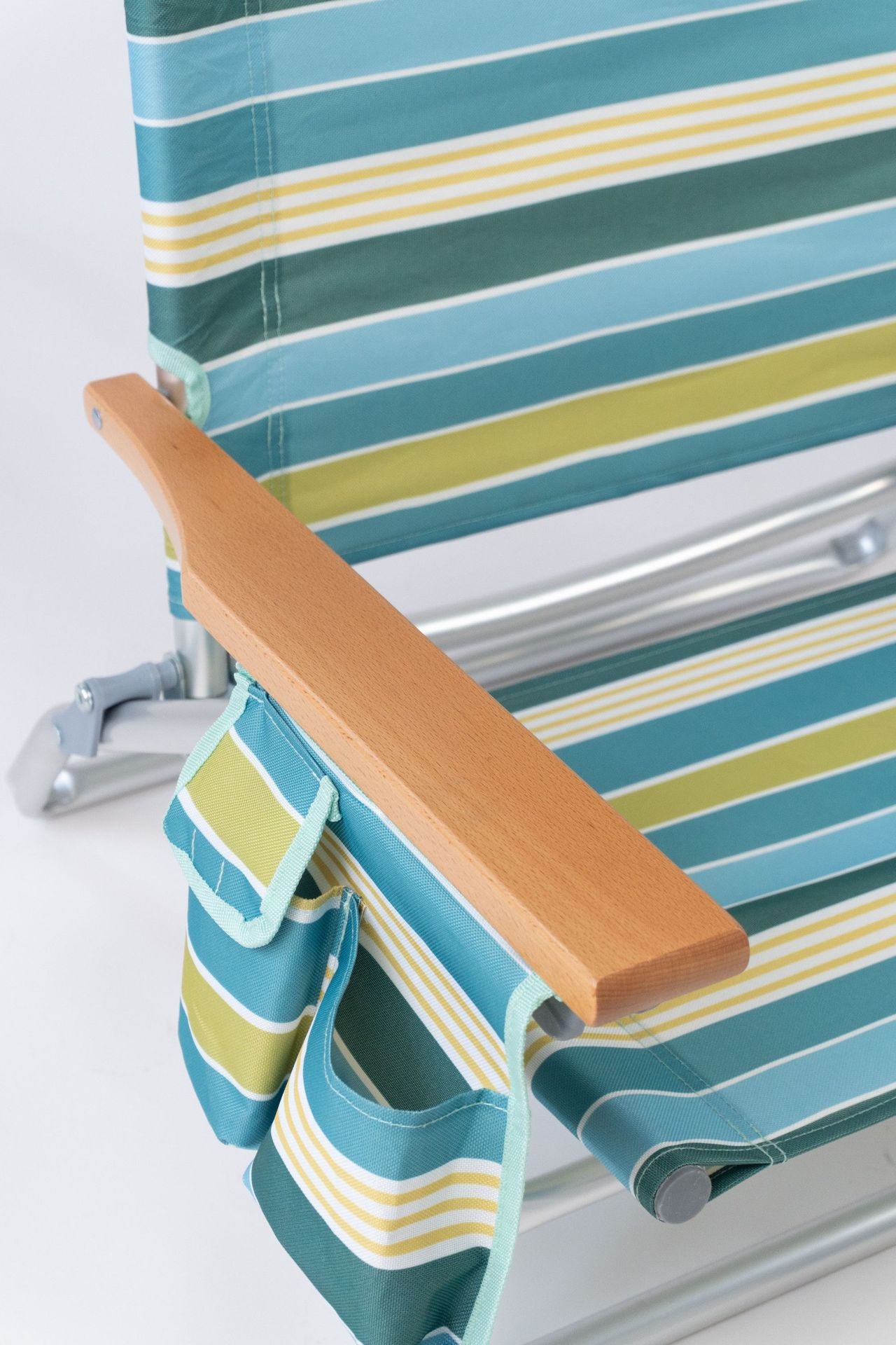 Outdoor camping foldable beach chair aluminum Brazilian chair indoor and outdoor seat lounge chair foldable striped beach chair户外露营可折叠沙滩椅铝合金巴西椅室内外座躺椅可折叠条纹沙滩椅 - 户外折叠椅 - Zhongshan Star Trade