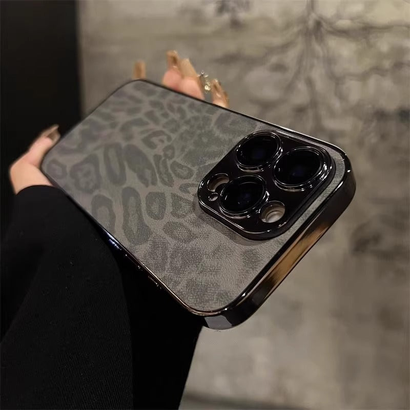 Suitable for Apple iphone17Promax, leather electroplated full cover phone case 15P leopard print ins with built-in lens film