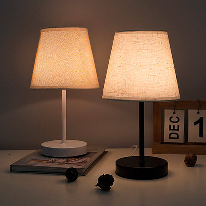 Solid wood fabric usb small table lamp, bedroom bedside lamp, study, residential dormitory led night light, creative ambient light decoration