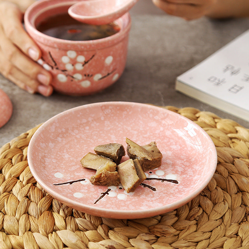 6 - inch Japanese - style round plates, creative plum blossom hand - painted underglaze ceramic tableware, dessert plates, side dish plates, bone plates 6英寸日式圆碟创意梅花手绘釉下彩陶瓷餐具点心碟子小菜碟盘骨碟 - 日式餐具 - Zhongshan Star Trade