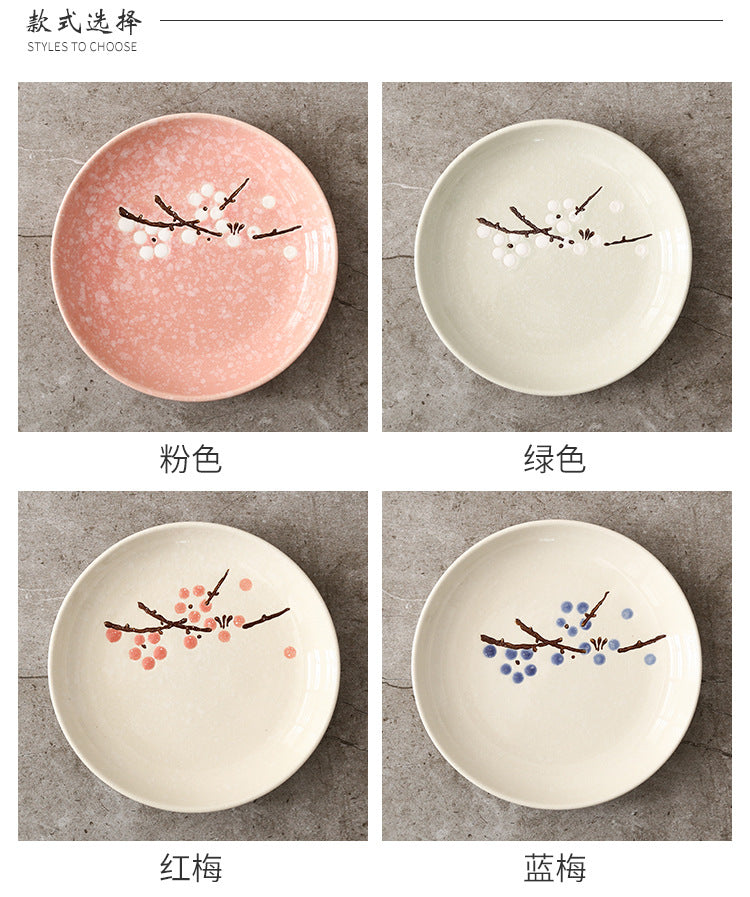 6 - inch Japanese - style round plates, creative plum blossom hand - painted underglaze ceramic tableware, dessert plates, side dish plates, bone plates 6英寸日式圆碟创意梅花手绘釉下彩陶瓷餐具点心碟子小菜碟盘骨碟 - 日式餐具 - Zhongshan Star Trade