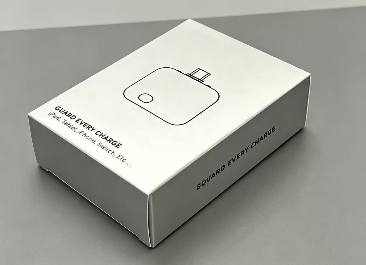 [Full Charge Separator] Automatically disconnects power when the phone is fully charged by AI recognition and unplugs the Type-C port.