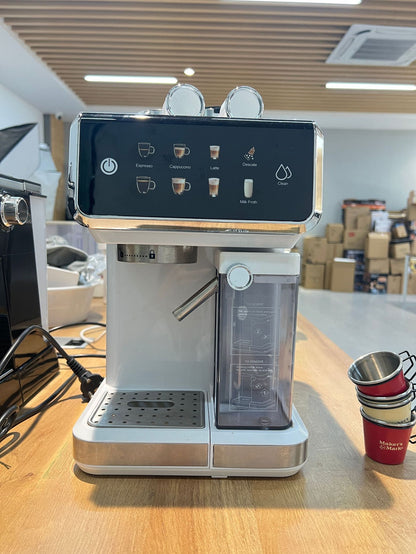 Home fully automatic 20-bar high-pressure office small Italian capsule coffee machine, three-in-one