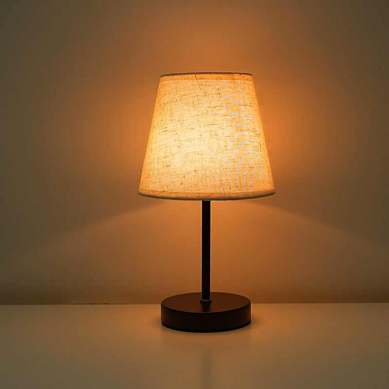 Solid wood fabric usb small table lamp, bedroom bedside lamp, study, residential dormitory led night light, creative ambient light decoration
