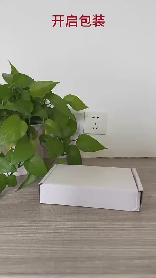 Dehumidifier anti-mold desiccant, moisture-proof wardrobe, indoor moisture-absorbing household dehumidifier, recyclable household small dehumidifier box